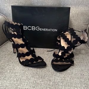 BCBG women’s Heels